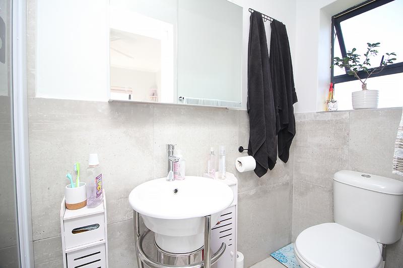 2 Bedroom Property for Sale in Reebok Western Cape